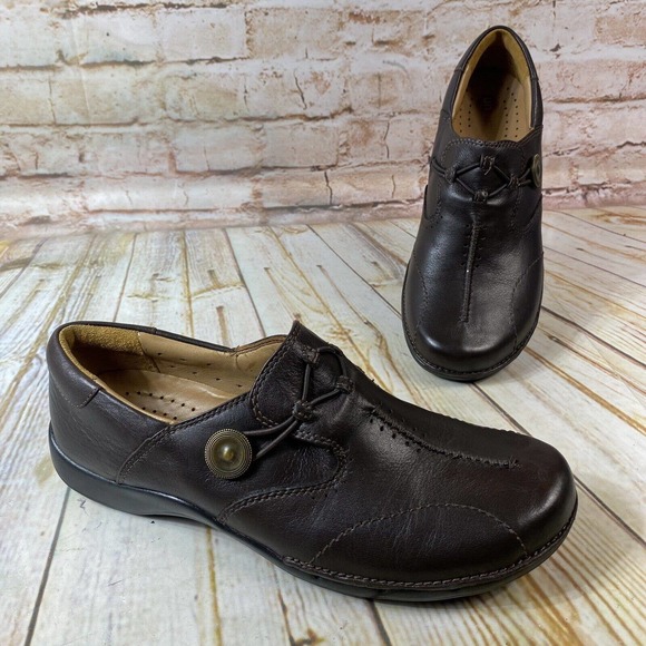 Clarks Shoes - Clarks Unstructured Un Loop Womens Size 8 Brown Leather Slip On Loafers Shoes